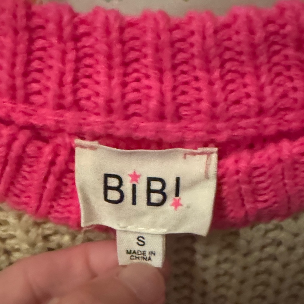 Bibi Striped Pink and Tan short sleeve Women's Sweater Size Small - Picture 2 of 4